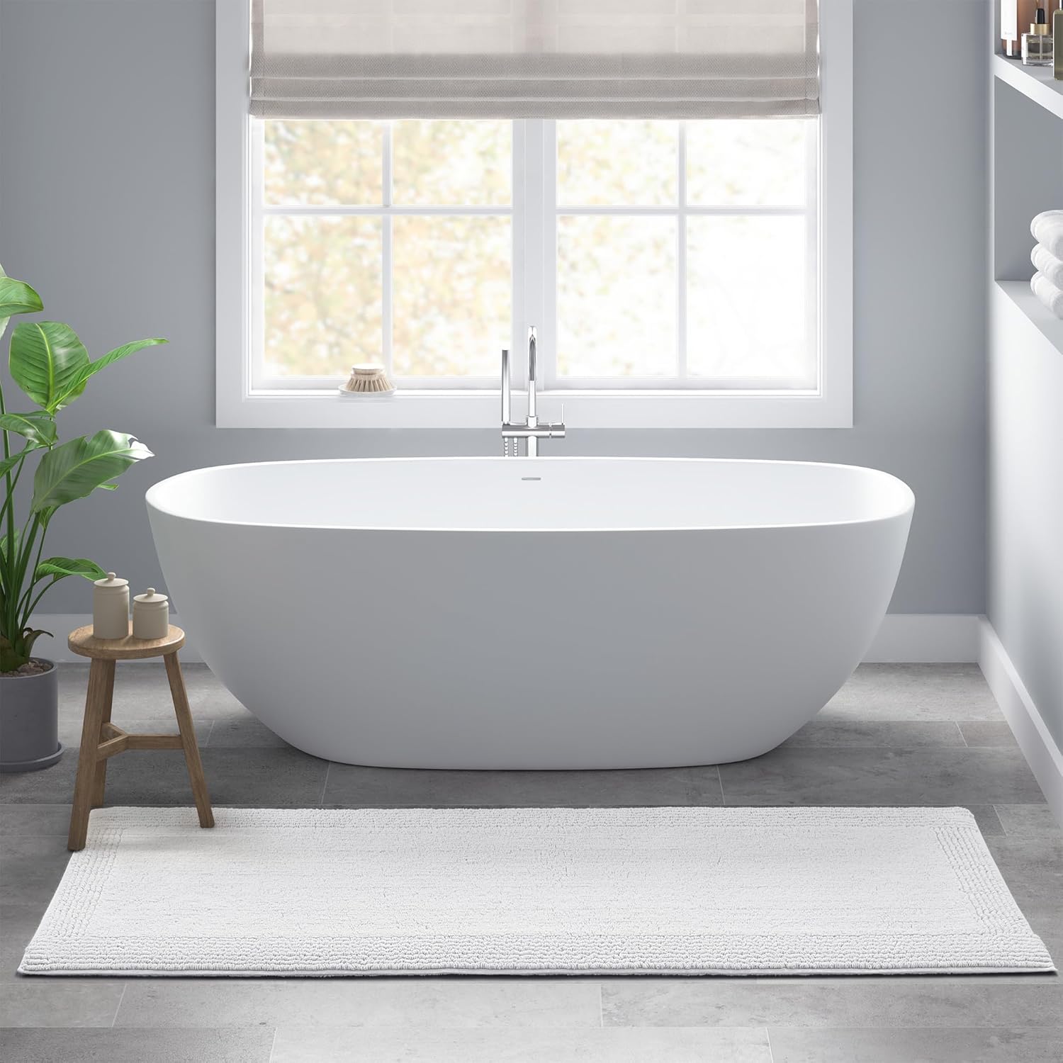 Madison Park 100% cotton bath rug showing natural fiber texture and reversible design